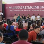 Entrega Cecilia Patrón campo de béisbol diseñado por vecinos de Emiliano Zapata Sur